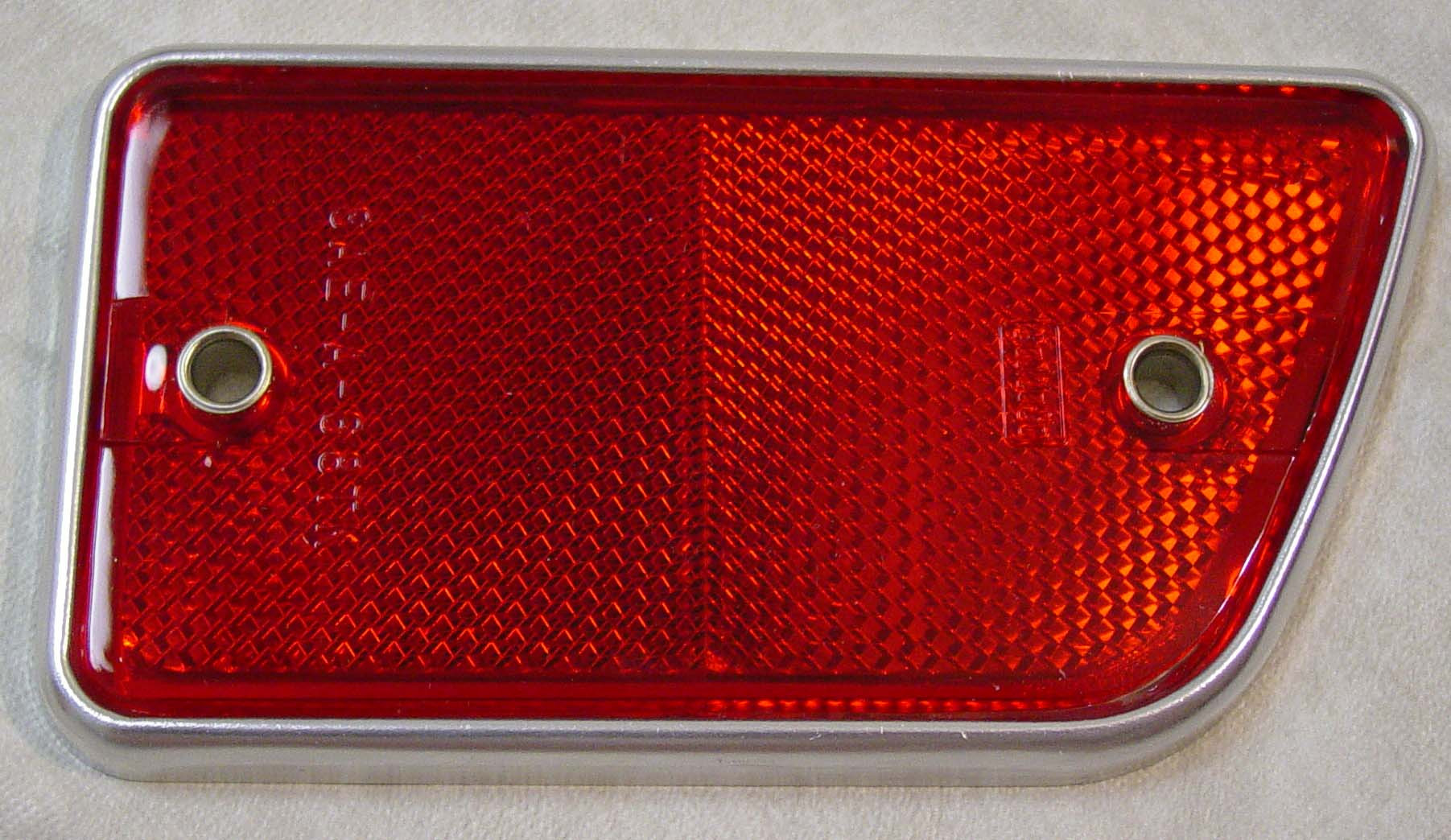 69-13211 Side Marker Reflector, 68-69, Right Rear, For Early Bronco