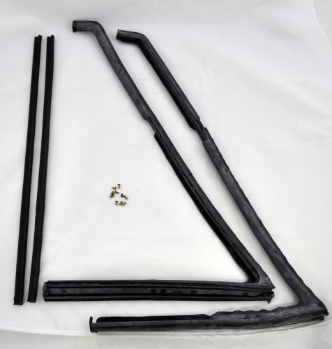 67-82000 Vent Window Rubber For Early Bronco